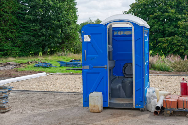 Types of Portable Toilets We Offer in West Chicago, IL